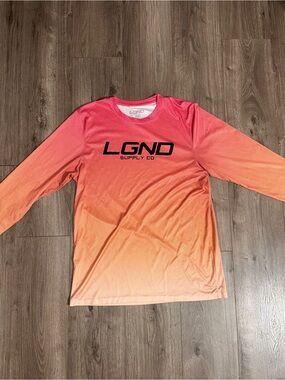 Ombre Long Sleeve Tee UPF 50 in Pink-Orange Large